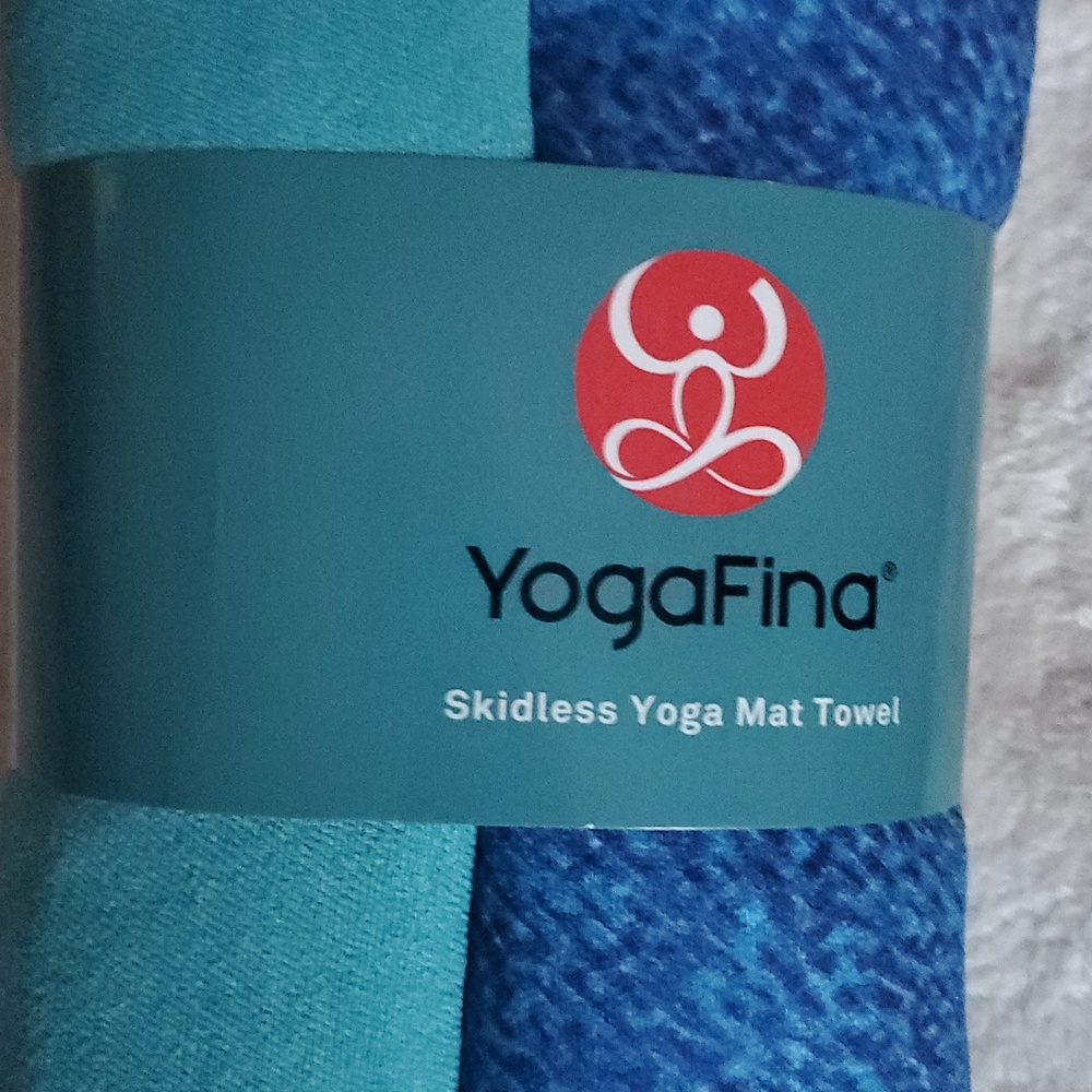 Yogafina Non-slip 2 Pack Yoga Mat Towels - Picture 3 of 10